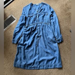 Gap chambray maternity dress